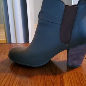 Brown Steve Madden boots